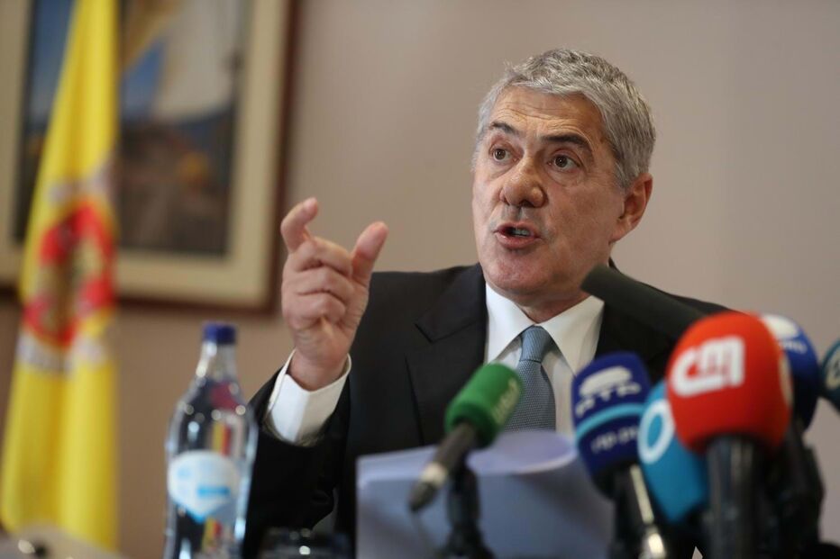 Sócrates gastou um milhão de euros em três anos