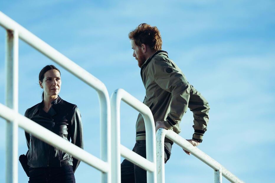 Daniel Perez Prada em 'Operação Maré Negra', com Soraia Chaves