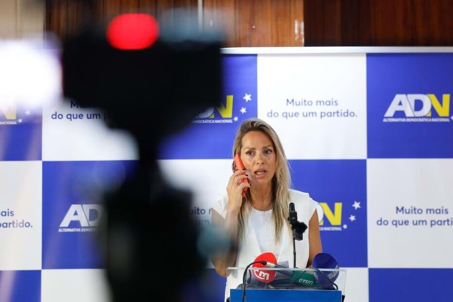 Joana Amaral Dias apresenta candidatura às eleições europeias