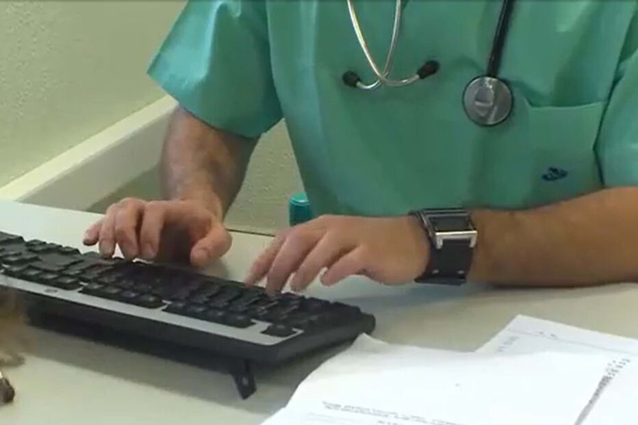 Médico ganha em tribunal 8 mil euros de salários em falta 