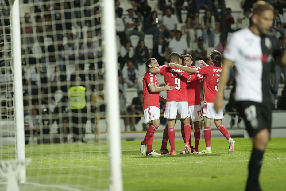 Farense contra Benfica