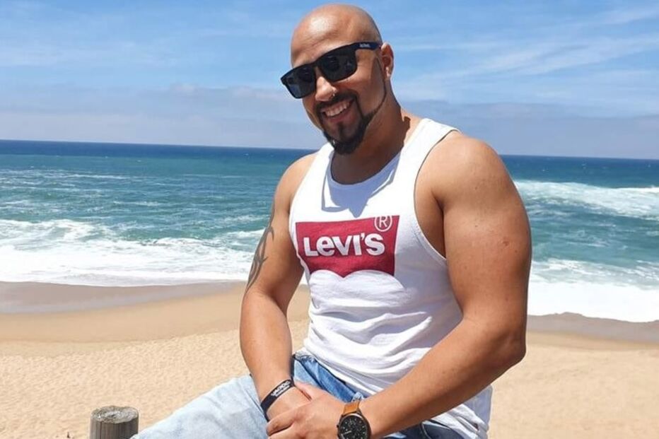 /fotoscm/Fotos/2-51152060#97a56da1e8fd30c8f3925a512f9eca12 (21052439) (Milenium)