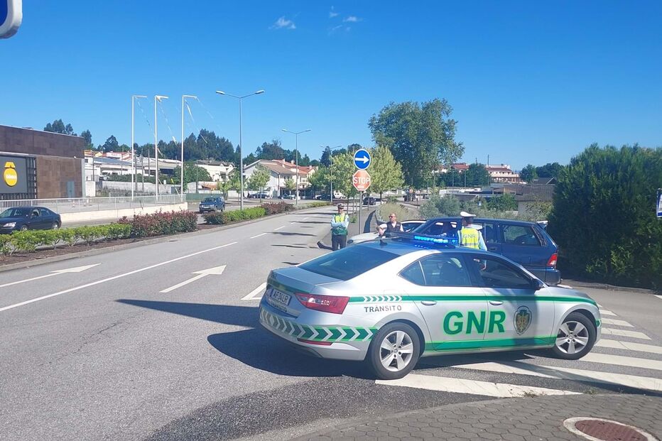Motociclista de 68 anos morre em colisão com carro em Viseu