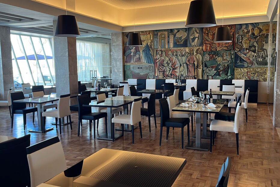 2024-04-24_10_23_32 VilaGale_Collection_Figueira_Foz (4).jpg