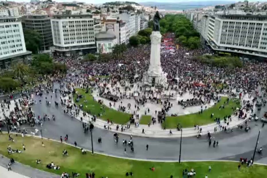 Manifestação do 25 de Abril