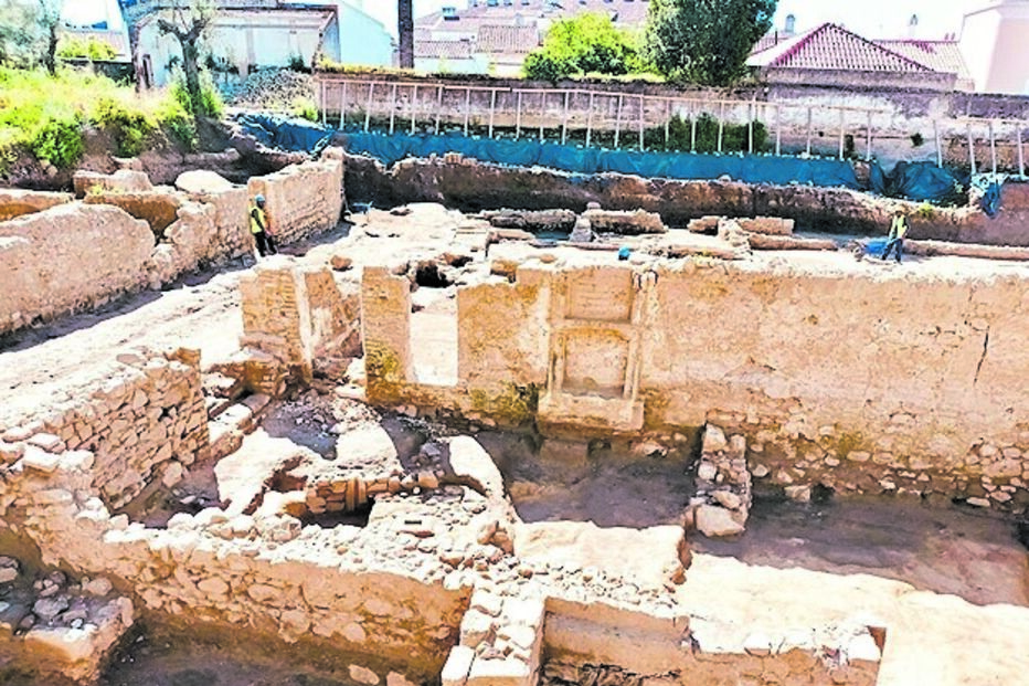 Bairro islâmico/árabe do século X em risco de destruição