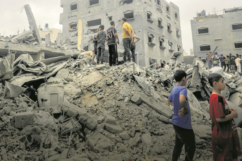 Israel ataca com tudo