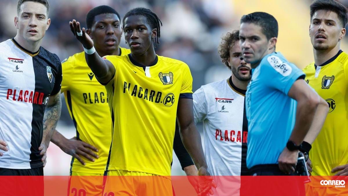 Autor dos insultos racistas a Chiquinho impedido de entrar em estádios durante dois anos – Futebol