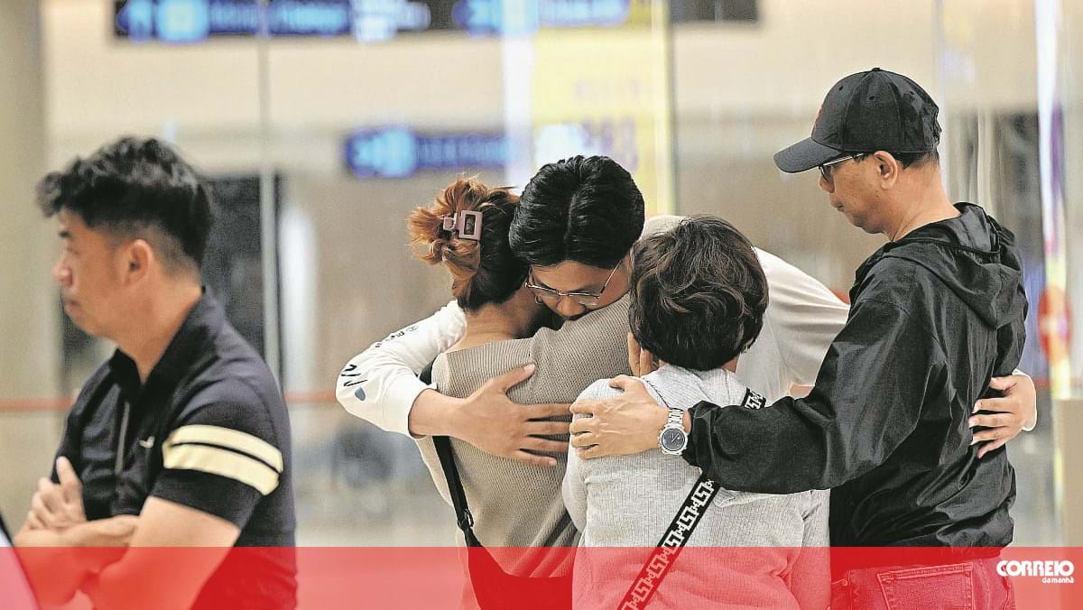 “Tivemos sorte por não termos morrido”: Sobrevivente de voo turbulento na Tailândia relata momentos de pânico – Mundo