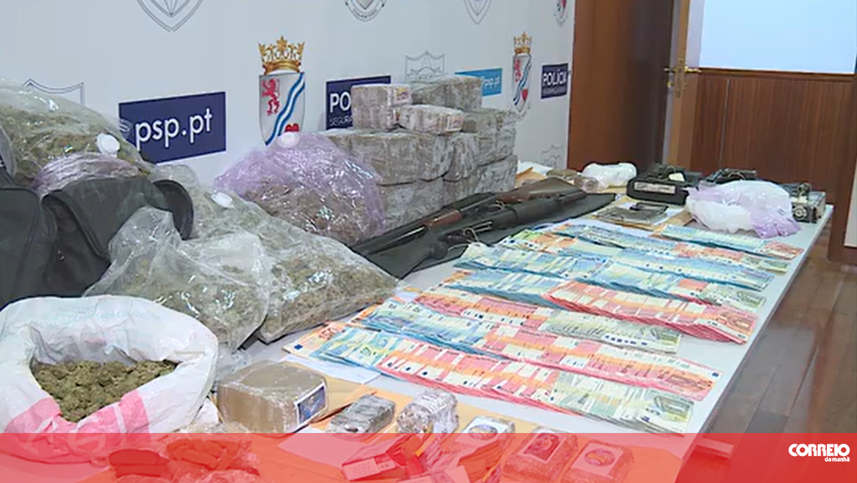 17 detidos, 30 kg de droga e 58 mil euros apreendidos: O balanço da operação da PSP de combate ao tráfico no Porto