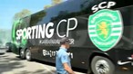 Equipa do Sporting também já chegou ao Estádio Nacional. Siga ao minuto