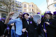 Risos, abraços e muita emoção marcaram o cortejo académico da Queima das Fitas do Porto