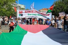 Milhares manifestam-se em Lisboa em defesa da Palestina e contra genocídio 