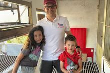 João Valente deu o nome dos filhos, Beatriz e Gabriel, a pombos de competição