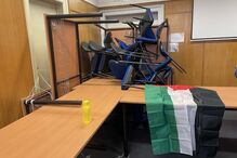 Estudantes ocupam NOVA Medical School em Lisboa e exigem fim da guerra