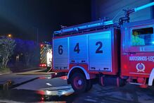 Incêndio deflagra em armazém de baterias elétricas