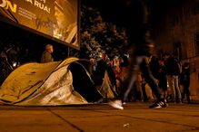 Joana Amaral Dias alerta para imigração enquanto pernoita em tenda em Lisboa
