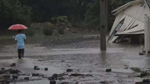 Cinco mortos e 18 desaparecidos depois de fortes chuvas no sul do Brasil
