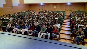 ‘Europa Viva’ esteve em Ponta Delgada e ouviu as preocupações dos alunos sobre os desafios que se vivem num arquipélago