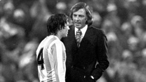 Morreu César Luis Menotti, selecionador que levou a Argentina ao título mundial em 1978