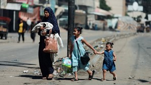 África do Sul pede ao Tribunal Internacional de Justiça para travar assalto a Rafah