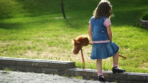 CPCJ alerta que casos de crianças com comportamentos autolesivos estão a aumentar 