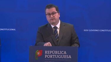 défice de regresso às contas públicas