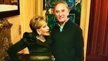 Betty Grafstein com o filho Roger Basile