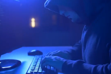 Nazi preso pela PJ preparava na Internet homicídio de um mendigo