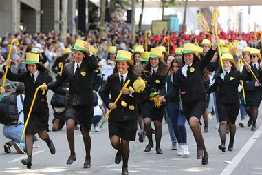 Estudantes voltam a fazer a festa nas ruas do Porto