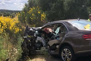 Condutor de carro morre em colisão com camião na zona de Arraiolos