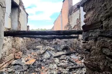 Homem salta da janela de casa para se salvar do fogo em Mirandela