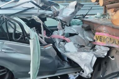 Acidente entre carro e camião provoca um ferido grave na A25 em Aveiro