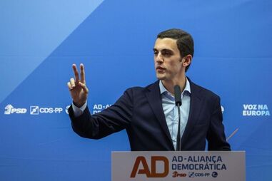 'O Goebbels': Escutas tramam Sebastião Bugalho na ‘Operação Tutti-Frutti’