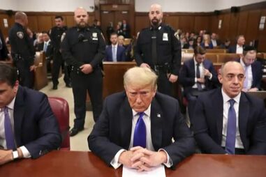 Trump considerado culpado em todas as acusações no caso de suborno a atriz de porno