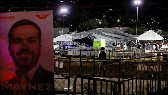 Nove mortos e 63 feridos em queda de palco em evento de campanha eleitoral no México