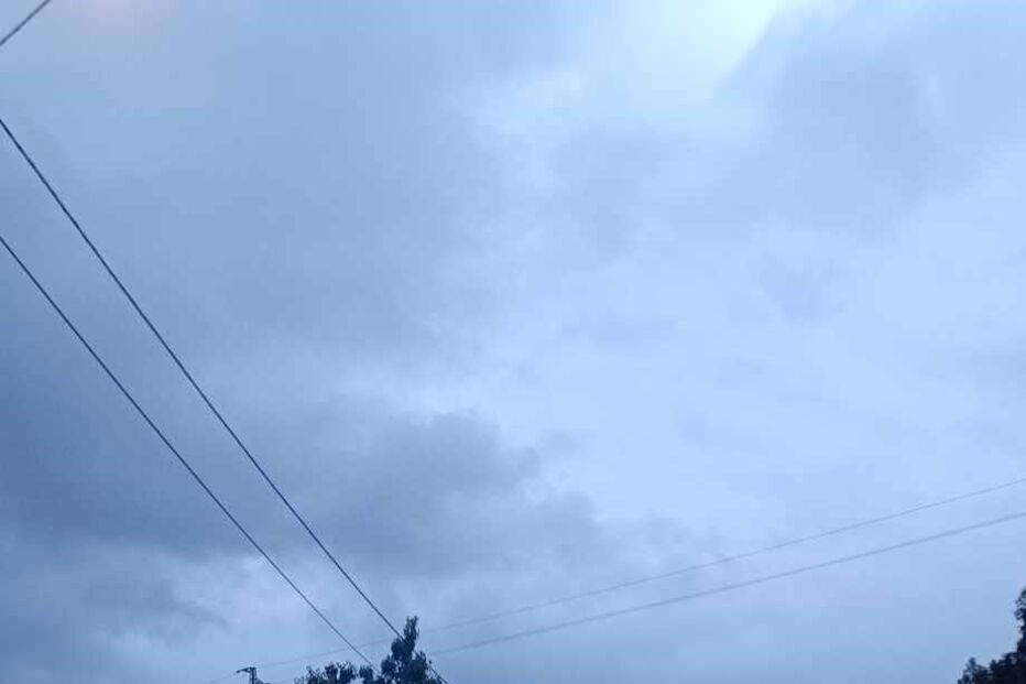 Acidente entre carro e carrinha do pão faz um ferido em Santo Tirso