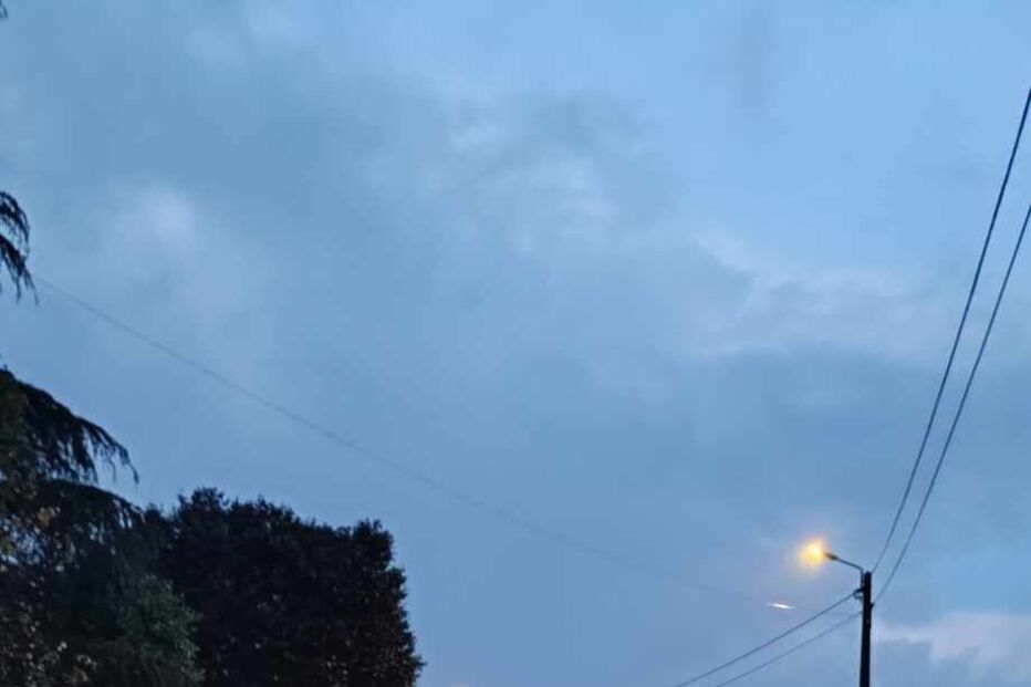 Acidente entre carro e carrinha do pão faz um ferido em Santo Tirso