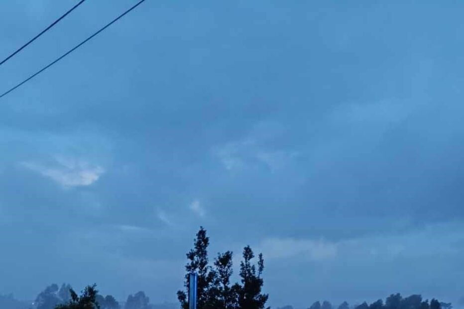 Acidente entre carro e carrinha do pão faz um ferido em Santo Tirso