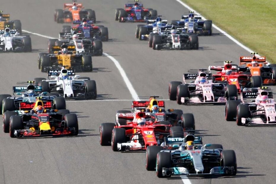 2024-05-02_12_04_46 2017-10-08T051042Z_871296483_RC16D10AC640_RTRMADP_3_MOTOR-F1-JAPAN (1).jpg