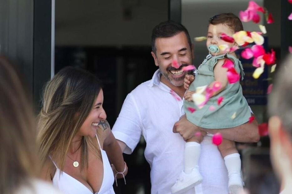 Marco Horácio com Sara Biscaia e a filha mais nova, Maria Leonor