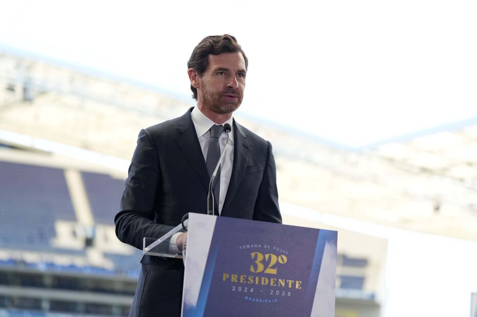 André Villas-Boas toma posse como presidente do FC Porto