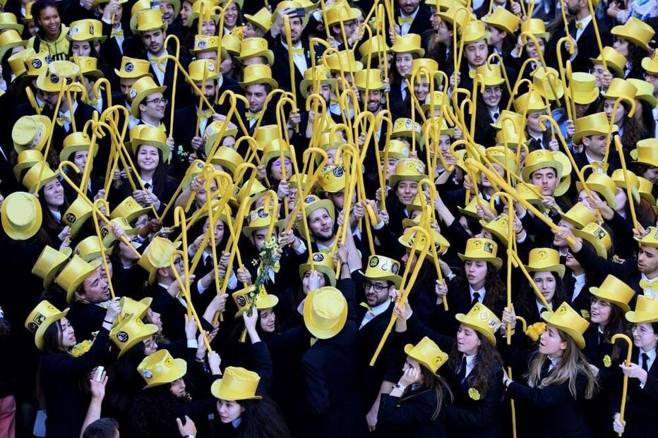 Risos, abraços e muita emoção marcaram o cortejo académico da Queima das Fitas do Porto