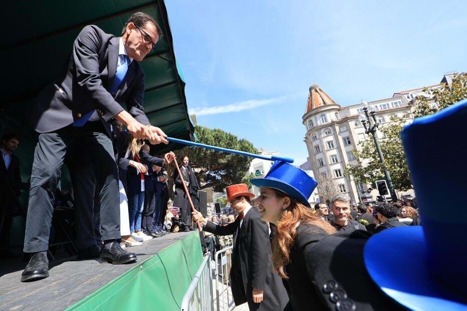 Risos, abraços e muita emoção marcaram o cortejo académico da Queima das Fitas do Porto