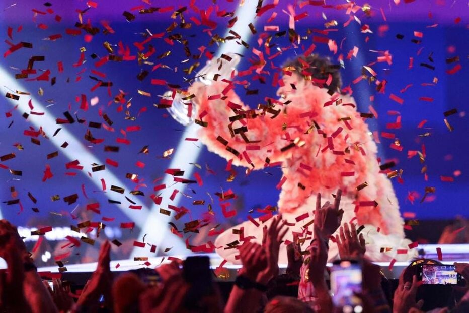 Nemo, representante da Suíça, venceu a Eurovisão