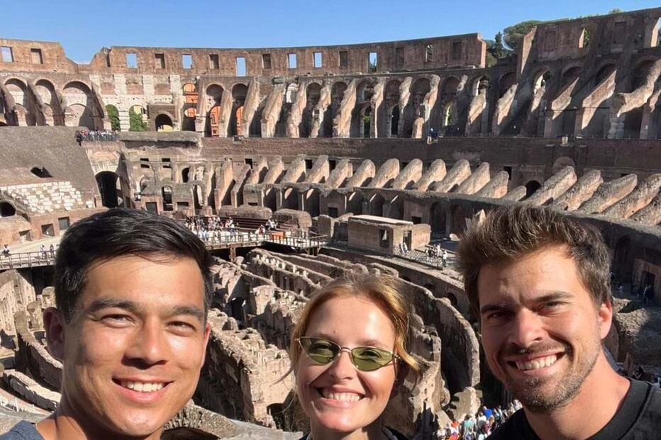 João Monteiro com Mackenzie McDonald e Cristina Ferreira em Roma