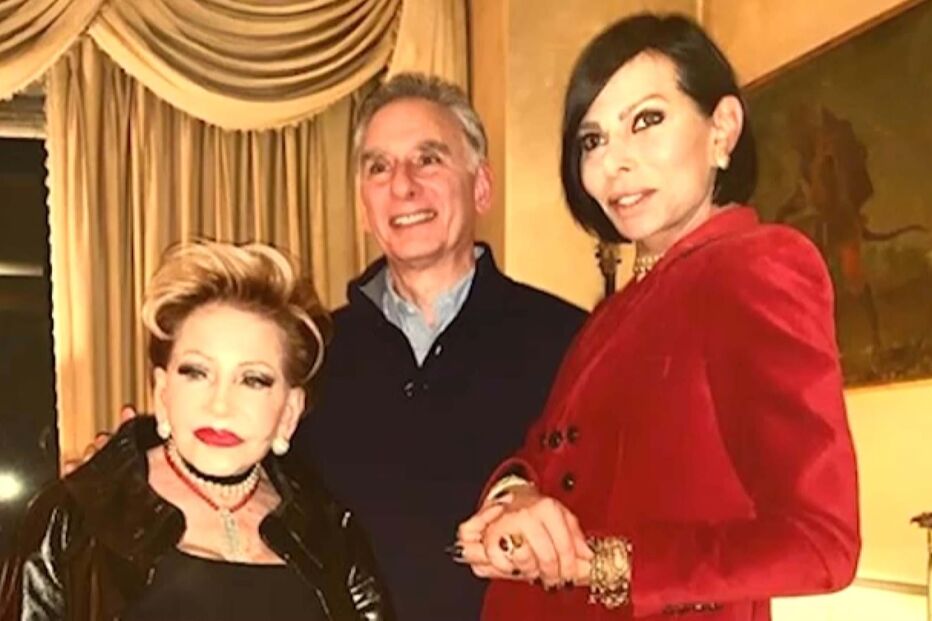 Betty Grafstein, o filho Roger e José Castelo Branco