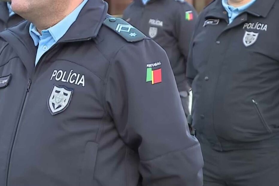 Dupla de moto rouba Rolex de 40 mil euros