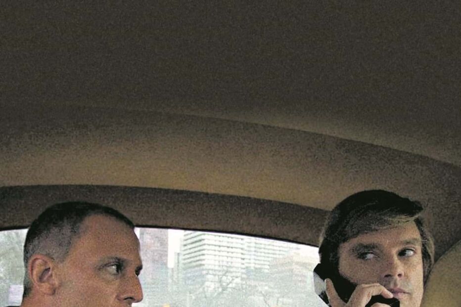 Jeremy Strong é Roy Cohn e Sebastian Stan é Trump