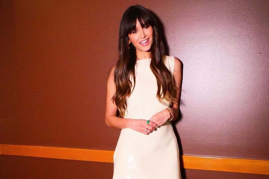 Nina Dobrev